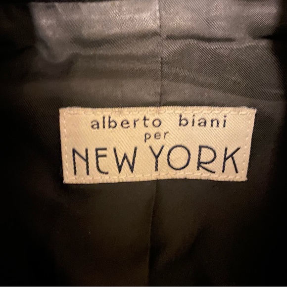 Alberto Biani Women’s Wool Coat - Picture 2 of 4